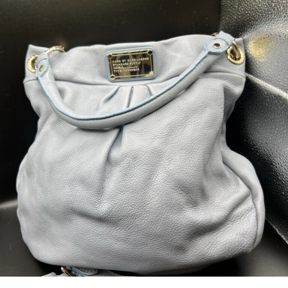 Like New Marc By Marc Jacobs Light grey Leather Hobo Bag